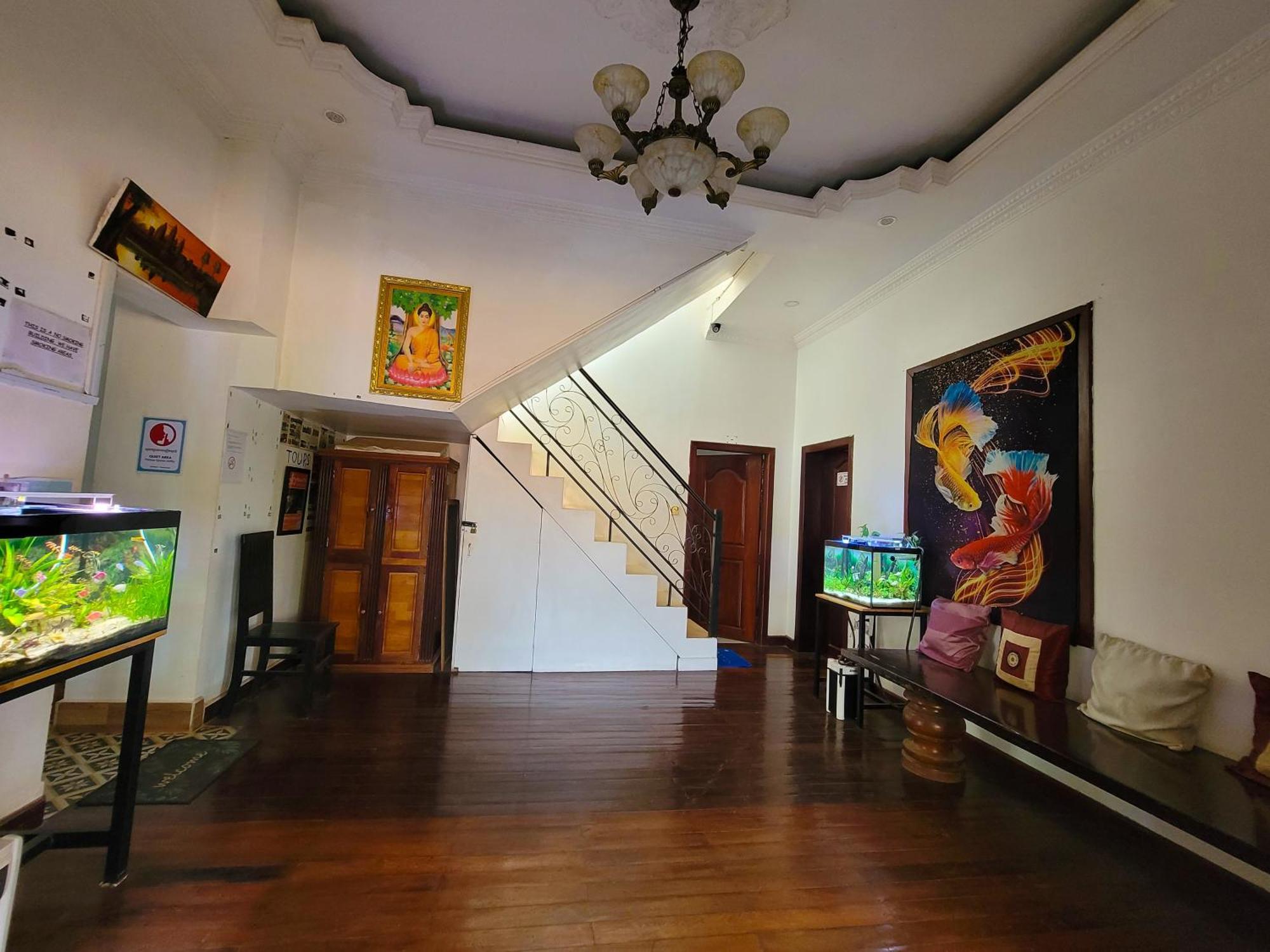 Bed & Bedzzz Hostel Siem Reap Exterior foto