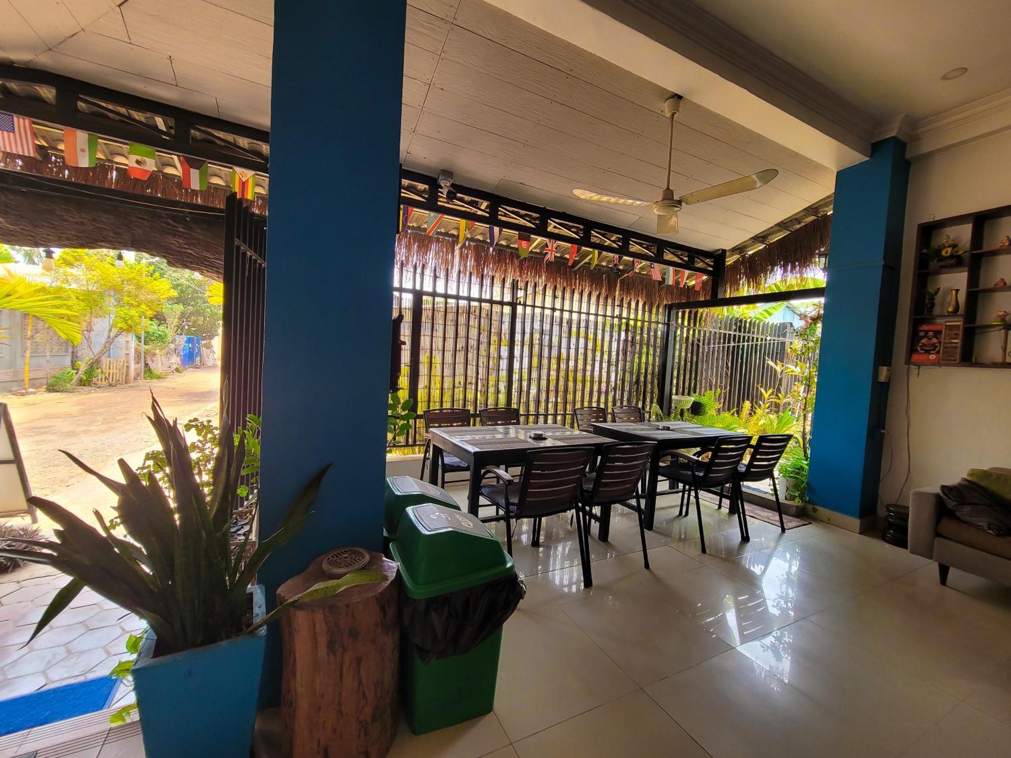 Bed & Bedzzz Hostel Siem Reap Exterior foto